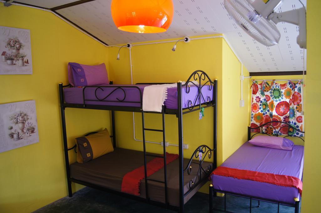 Dorm Des Fleurs Hostel 카오락 객실 사진