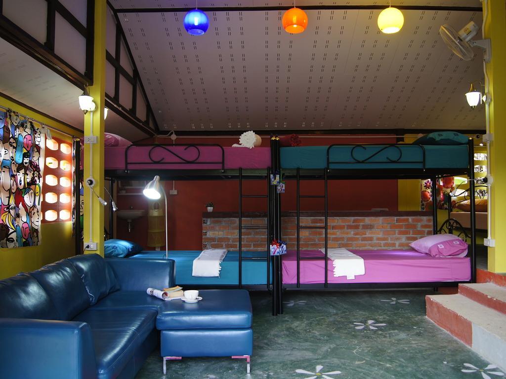 Dorm Des Fleurs Hostel 카오락 외부 사진