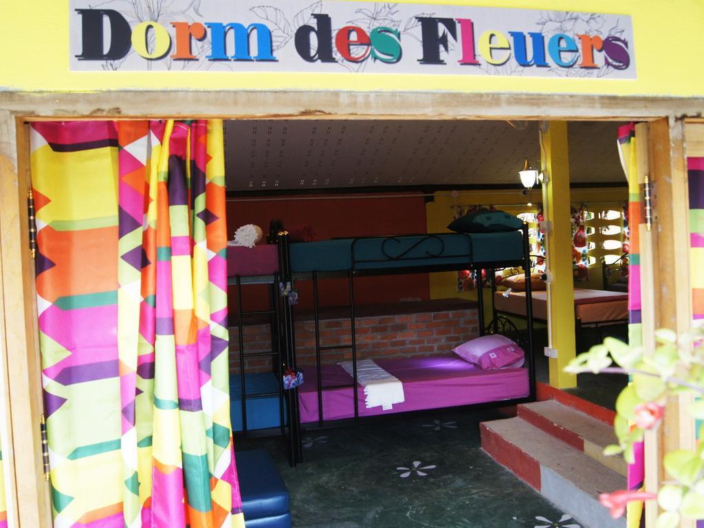 Dorm Des Fleurs Hostel 카오락 외부 사진