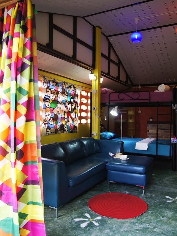 Dorm Des Fleurs Hostel 카오락 외부 사진