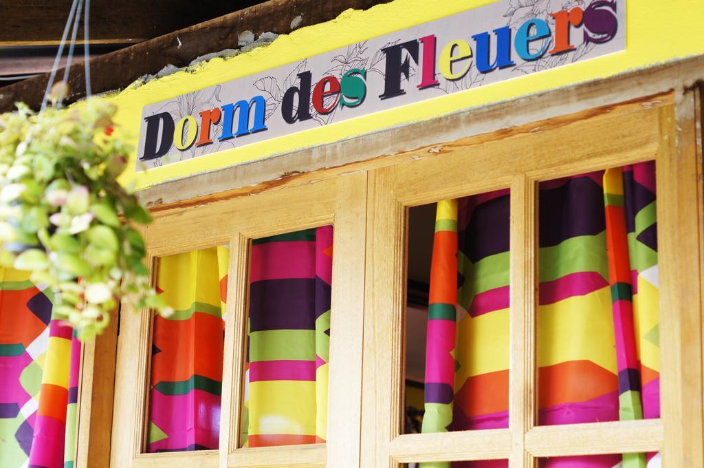 Dorm Des Fleurs Hostel 카오락 외부 사진